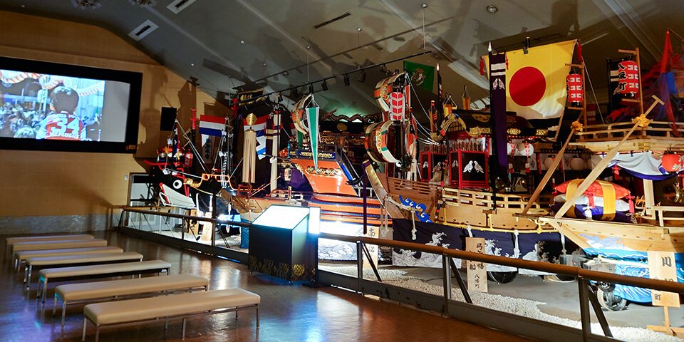 🏛️ 나가사키 전통 예능관 (나가사키 덴토 게이노칸) 이미지 1